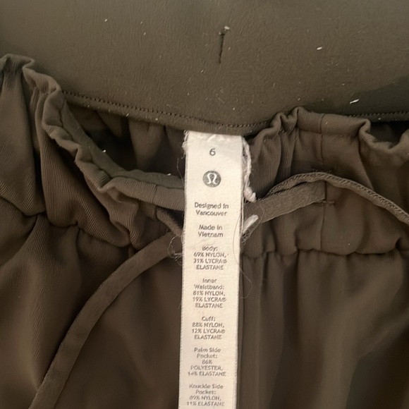 Lululemon | Keep Moving Jogger Pull On Performance Green Size 6 Workout Luxtreme - Picture 8 of 11